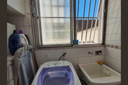 Apartamento à venda com 64m², 1 quarto e 1 vaga