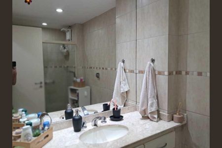 Apartamento à venda com 64m², 1 quarto e 1 vaga