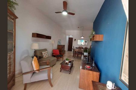 Apartamento à venda com 64m², 1 quarto e 1 vaga