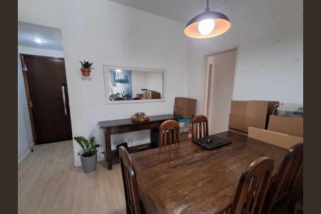 Apartamento à venda com 64m², 1 quarto e 1 vaga