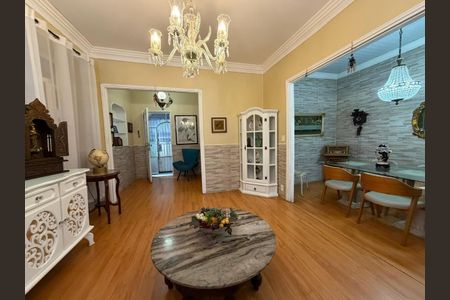 Casa à venda com 5 quartos, 222m² em Tijuca, Rio de Janeiro