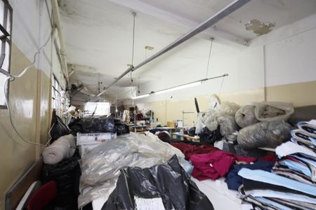 Casa à venda com 4 quartos, 194m² em Vila Constança, São Paulo