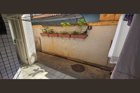 Casa à venda com 257m², 3 quartos e 4 vagas