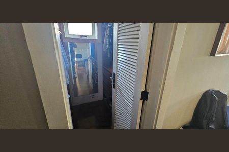 Casa à venda com 257m², 3 quartos e 4 vagas