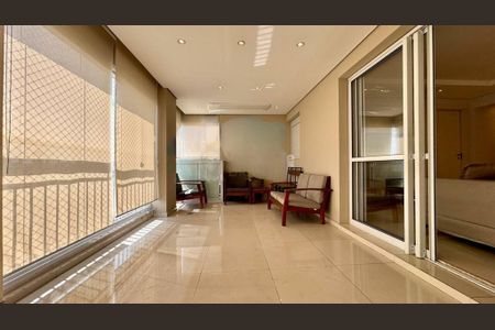 Apartamento à venda com 130m², 4 quartos e 2 vagas