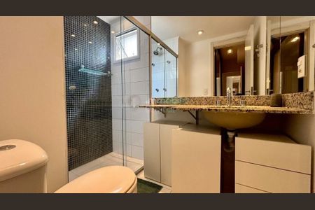Apartamento à venda com 130m², 4 quartos e 2 vagas
