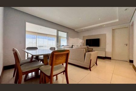 Apartamento à venda com 130m², 4 quartos e 2 vagas