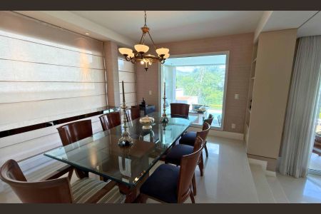 Casa à venda com 3 quartos, 400m² em Colinas da Anhanguera, Santana de Parnaíba