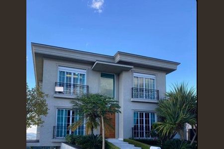 Casa à venda com 950m², 4 quartos e 6 vagas