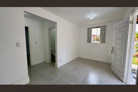 Sala de casa para alugar com 3 quartos, 89m² em Jurerê, Florianópolis