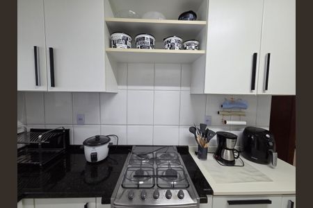 Apartamento para alugar com 98m², 2 quartos e 1 vagaCozinha
