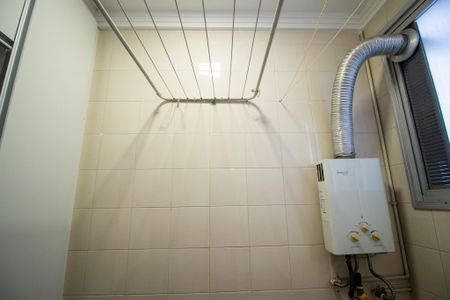 Apartamento para alugar com 58m², 3 quartos e 1 vagaÁrea de Serviço