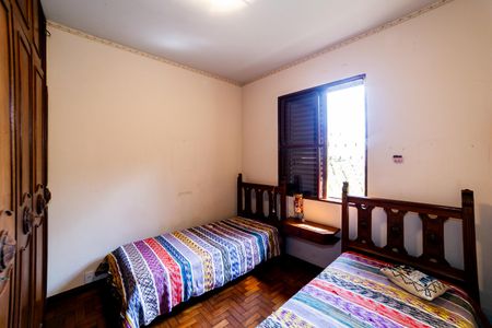 Casa para alugar com 240m², 3 quartos e 4 vagas Casa para alugar com 240m², 3 quartos e 4 vagasQuarto 2