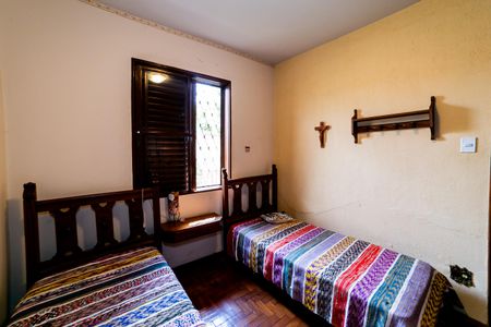 Casa para alugar com 240m², 3 quartos e 4 vagas Casa para alugar com 240m², 3 quartos e 4 vagasQuarto 2
