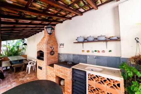Casa para alugar com 240m², 3 quartos e 4 vagas Casa para alugar com 240m², 3 quartos e 4 vagasChurrasqueira