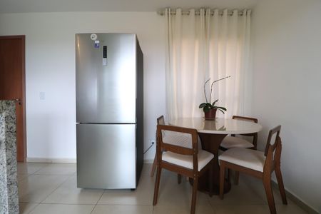 Sala de apartamento para alugar com 2 quartos, 60m² em Grand Ville, Uberlândia