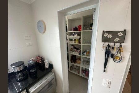 Casa à venda com 320m², 4 quartos e 3 vagasCozinha