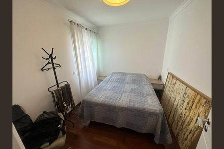 Casa à venda com 320m², 4 quartos e 3 vagasQuarto