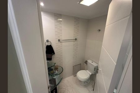 Banheiro de casa à venda com 4 quartos, 320m² em Tremembé, São Paulo