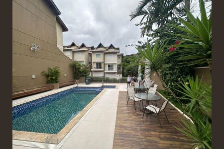 Casa à venda com 320m², 4 quartos e 3 vagasÁrea externa