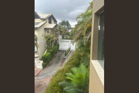 Casa à venda com 320m², 4 quartos e 3 vagasÁrea externa