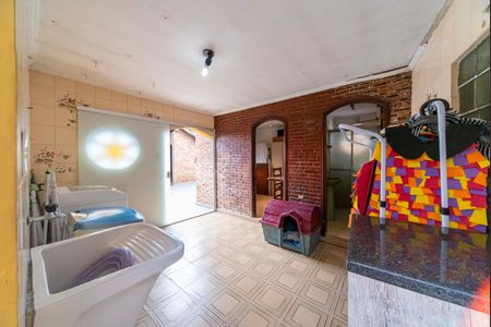 Casa à venda com 198m², 3 quartos e 3 vagasÁrea de Serviço