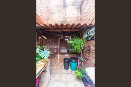 Casa à venda com 198m², 3 quartos e 3 vagasÁrea Externa