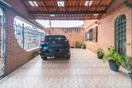 Casa à venda com 198m², 3 quartos e 3 vagasGaragem