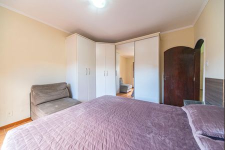 Casa à venda com 198m², 3 quartos e 3 vagasQuarto 1