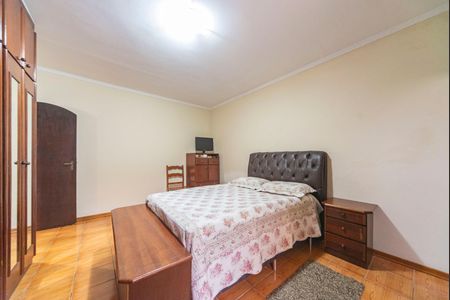 Casa à venda com 198m², 3 quartos e 3 vagasQuarto 2