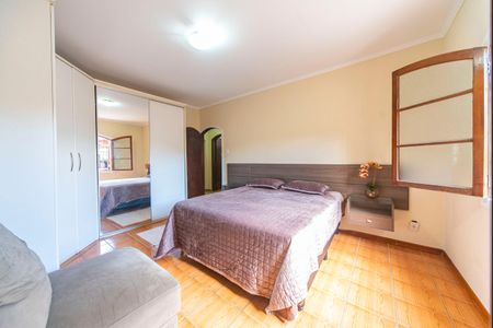 Quarto 1 de casa à venda com 3 quartos, 198m² em Silveira, Santo André