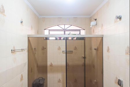 Casa à venda com 198m², 3 quartos e 3 vagasBanheiro 