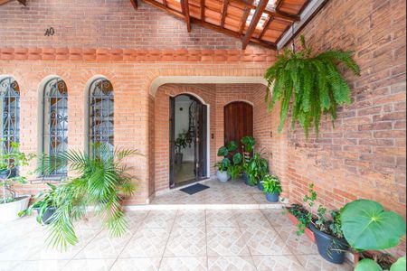 Casa à venda com 198m², 3 quartos e 3 vagasGaragem