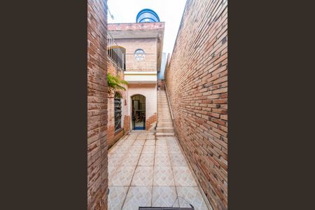 Casa à venda com 198m², 3 quartos e 3 vagasQuintal Lateral e Acesso