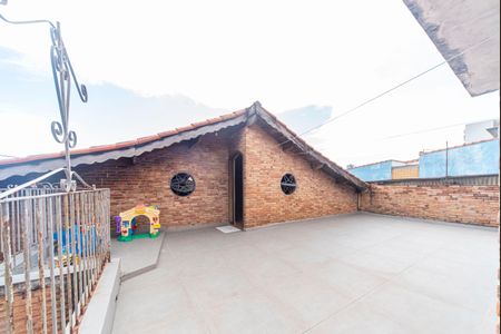 Casa à venda com 198m², 3 quartos e 3 vagasCobertura