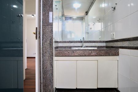 Apartamento à venda com 90m², 3 quartos e 1 vagaBanheiro da Suíte