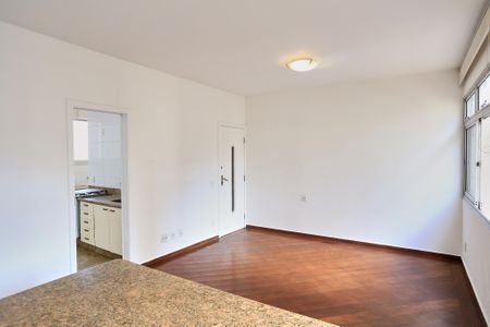 Apartamento à venda com 90m², 3 quartos e 1 vagaSala