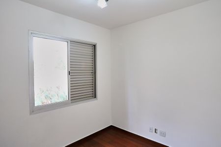 Apartamento à venda com 90m², 3 quartos e 1 vagaQuarto