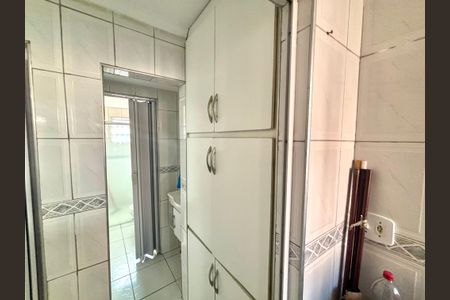Apartamento para alugar com 48m², 2 quartos e 1 vagaBanheiro