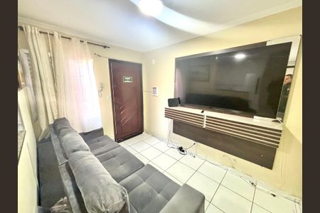 Sala de apartamento à venda com 2 quartos, 48m² em Conjunto Habitacional Padre Manoel da Nobrega, São Paulo