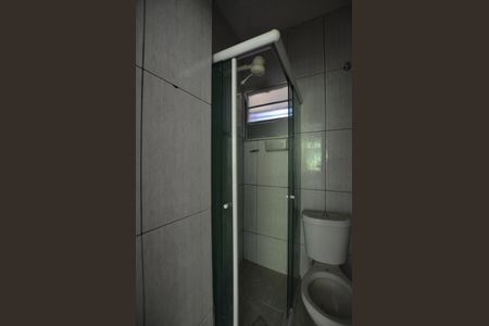 Banheiro de apartamento para alugar com 1 quarto, 25m² em Cascadura, Rio de Janeiro