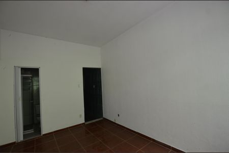Sala/Quarto de apartamento para alugar com 1 quarto, 25m² em Cascadura, Rio de Janeiro