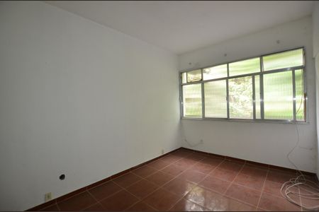 Sala/Quarto de apartamento para alugar com 1 quarto, 25m² em Cascadura, Rio de Janeiro