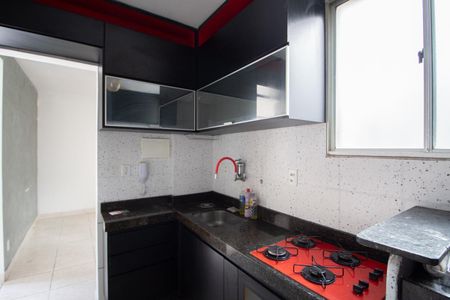 Apartamento para alugar com 48m², 2 quartos e 1 vaga Apartamento para alugar com 48m², 2 quartos e 1 vagaCozinha e Área de Serviço
