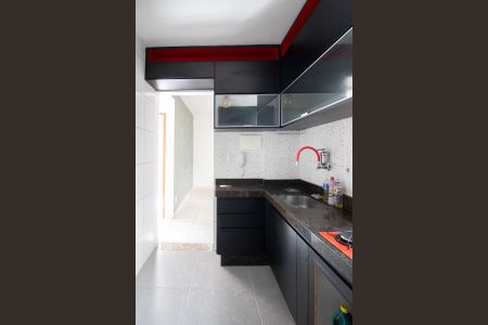 Apartamento para alugar com 48m², 2 quartos e 1 vaga Apartamento para alugar com 48m², 2 quartos e 1 vagaCozinha e Área de Serviço