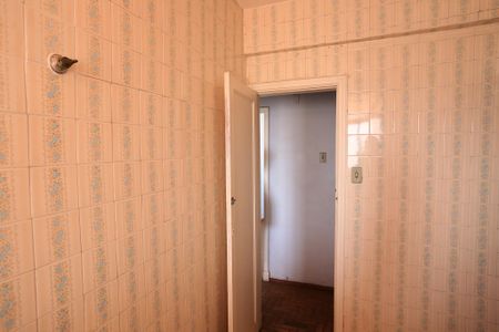 Apartamento para alugar com 100m², 3 quartos e sem vagaBanheiro