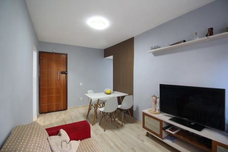 Apartamento à venda com 70m², 2 quartos e 1 vagaSala