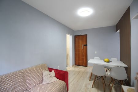 Apartamento à venda com 70m², 2 quartos e 1 vagaSala