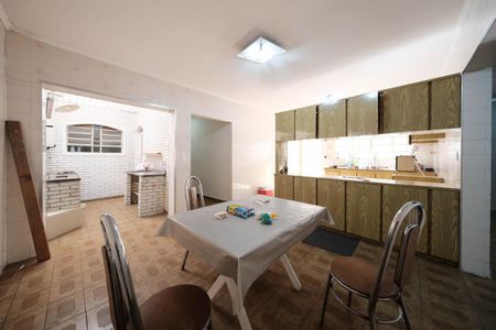 Casa para alugar com 300m², 6 quartos e 6 vagasCozinha