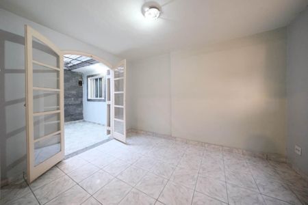 Casa para alugar com 300m², 6 quartos e 6 vagasQuarto 2